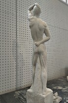 AL_CUA_C05_DC_MacManus_7classPose_byDonalMacManus_181221944_cV