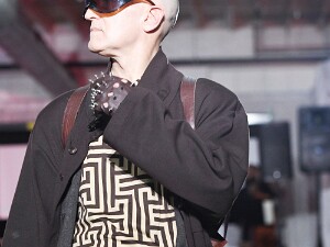 Fashion, Lifestyle, Portrait Portrait-oriented photographs, lifestyle-oriented photo art, and images from fashion modeling